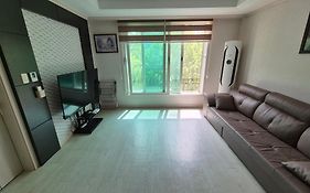 Yolo House